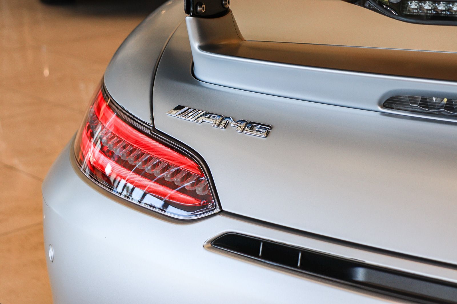 Thumbnail: 2020 Mercedes-Benz AMG GT - 11