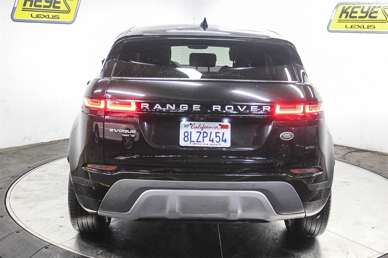 Thumbnail: 2020 Land Rover Range Rover Evoque - 5