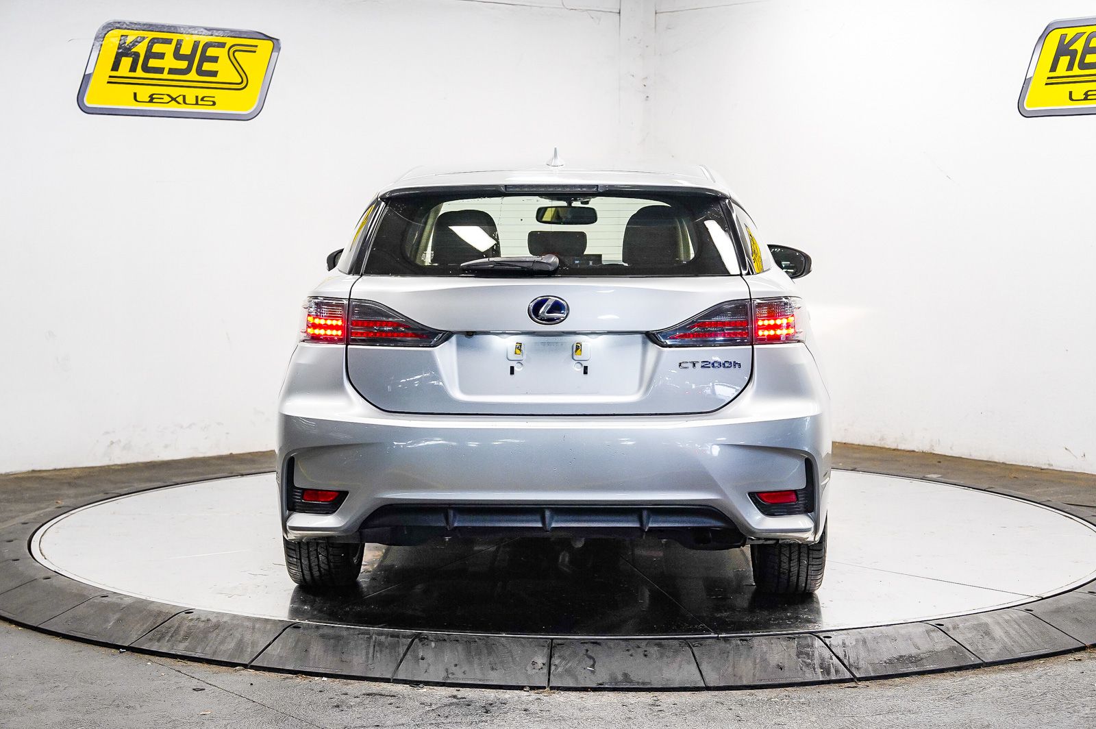 Thumbnail: 2015 Lexus CT - 2