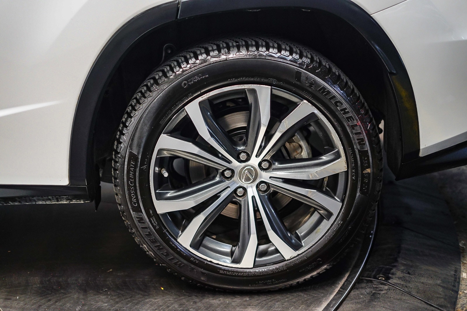 Thumbnail: 2017 Lexus RX - 9