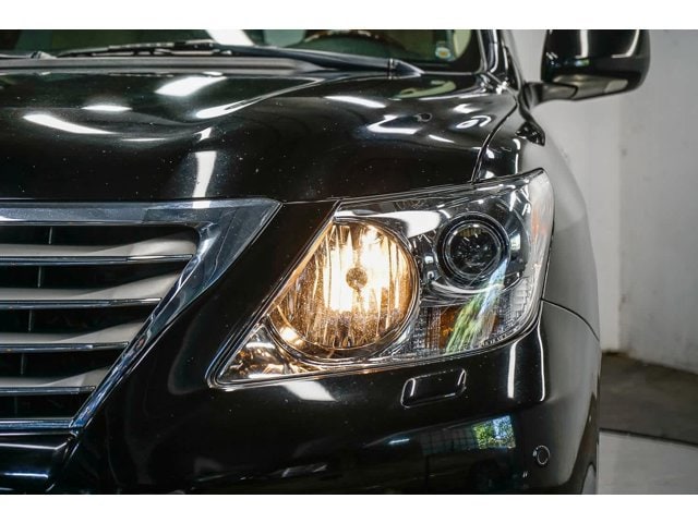 Thumbnail: 2011 Lexus LX - 7