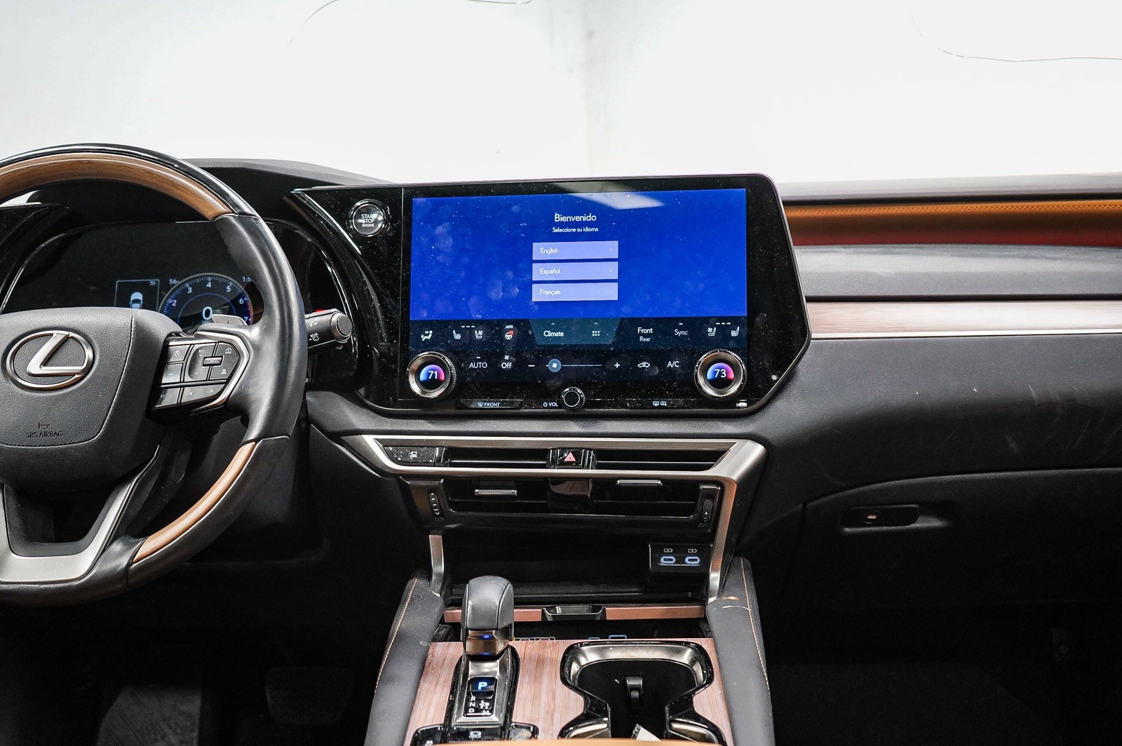 Thumbnail: 2024 Lexus RX - 13