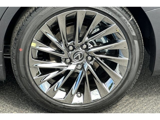 Thumbnail: 2025 Lexus ES - 11