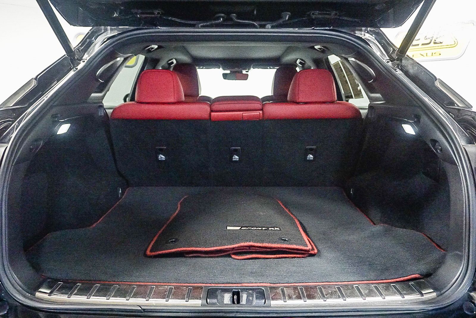 Thumbnail: 2021 Lexus RX - 28