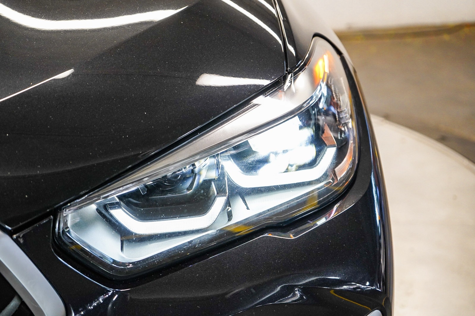 Thumbnail: 2023 BMW X6 - 7