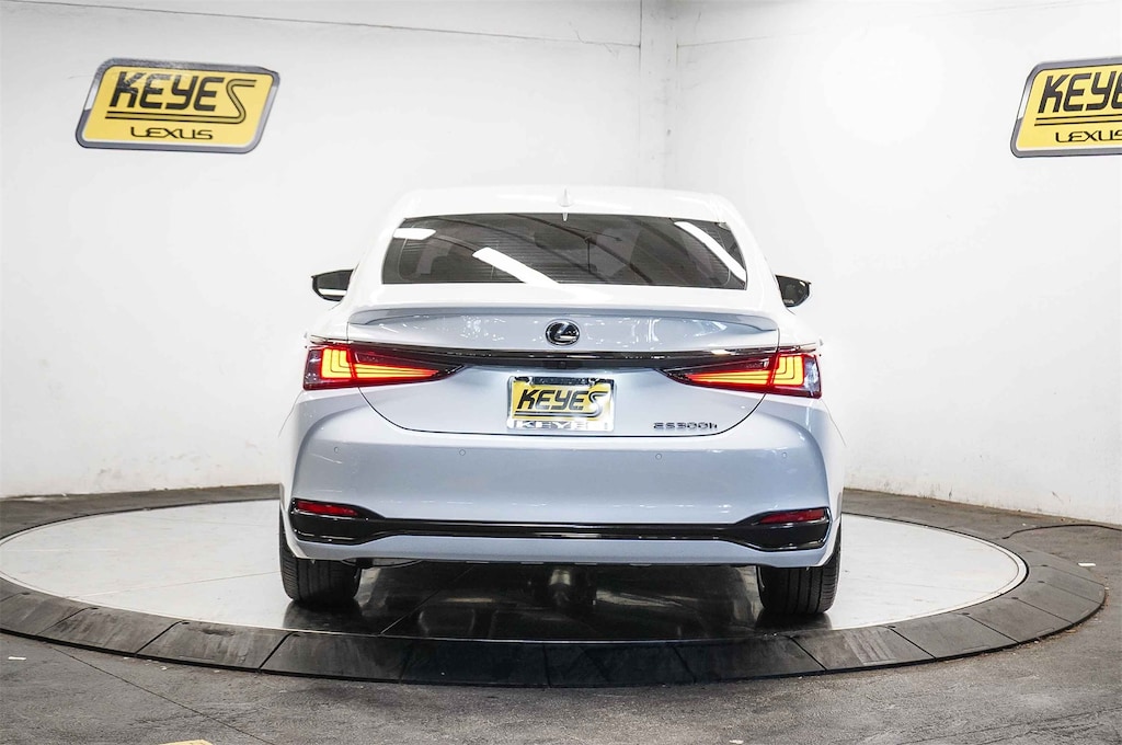 Used 2024 Lexus ES ES 300h F SPORT Handling Sedan