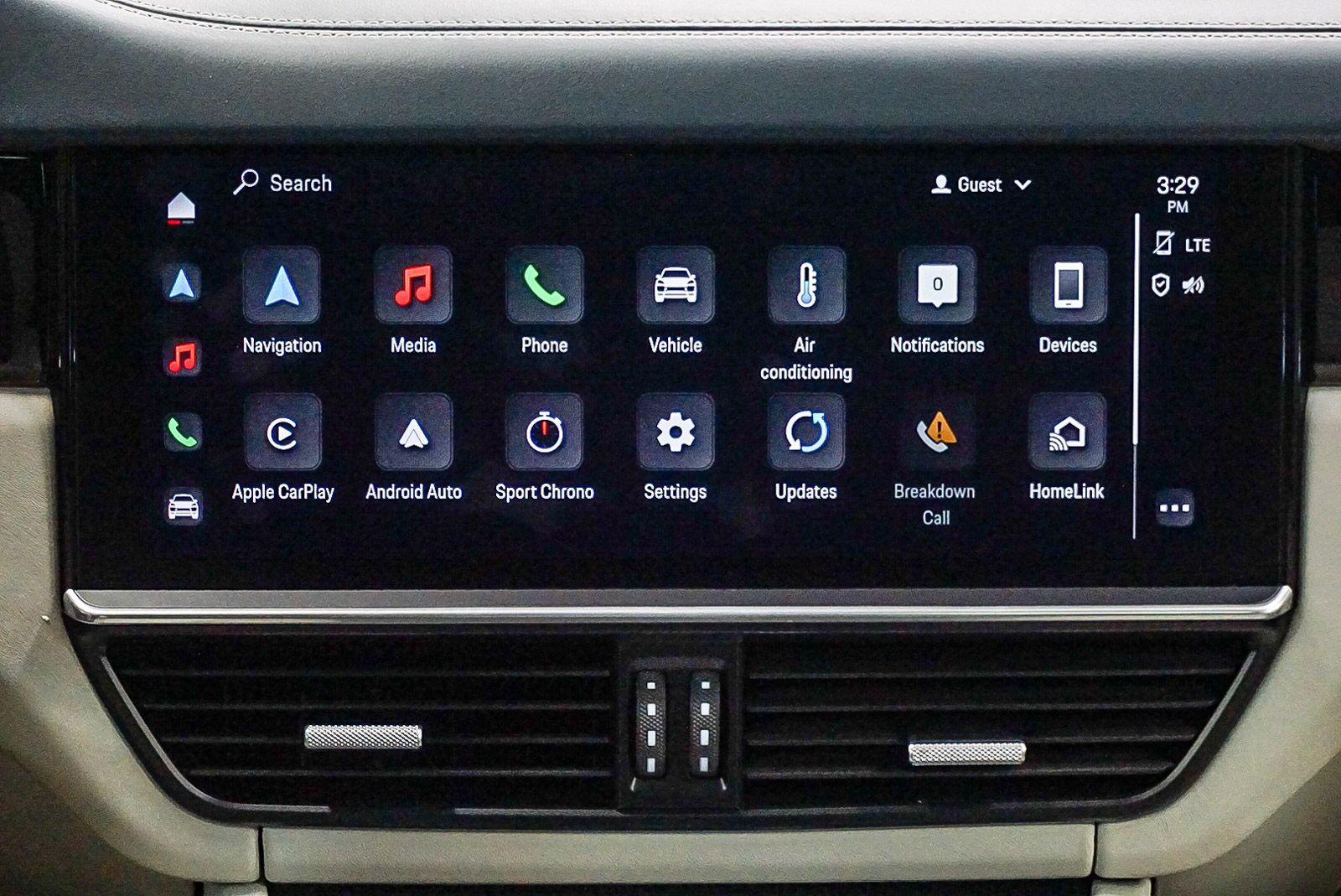 Thumbnail: 2023 Porsche Cayenne - 15