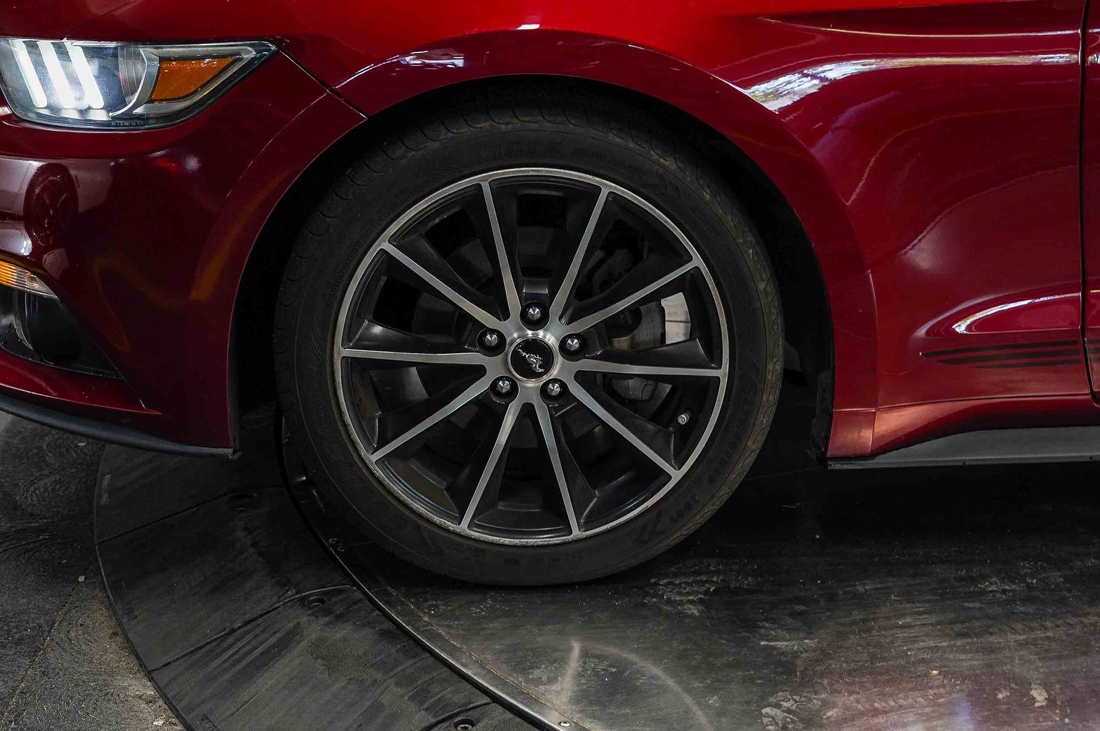 Thumbnail: 2017 Ford Mustang - 9