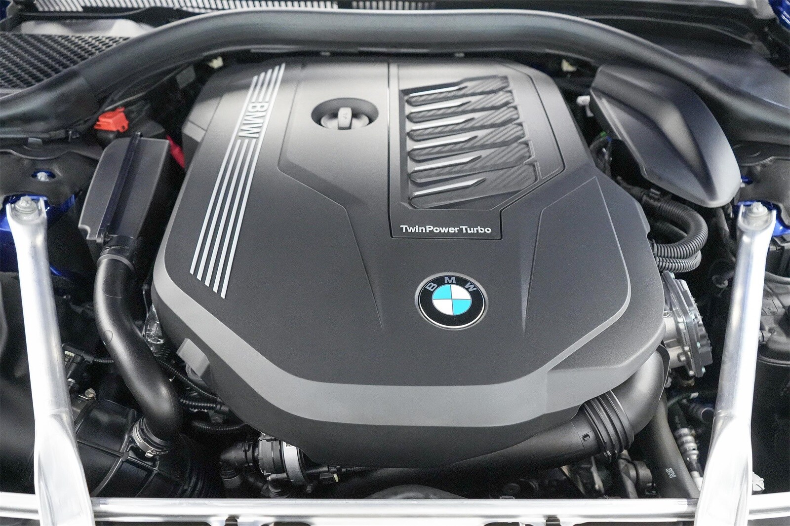 Thumbnail: 2025 BMW 8 Series - 38