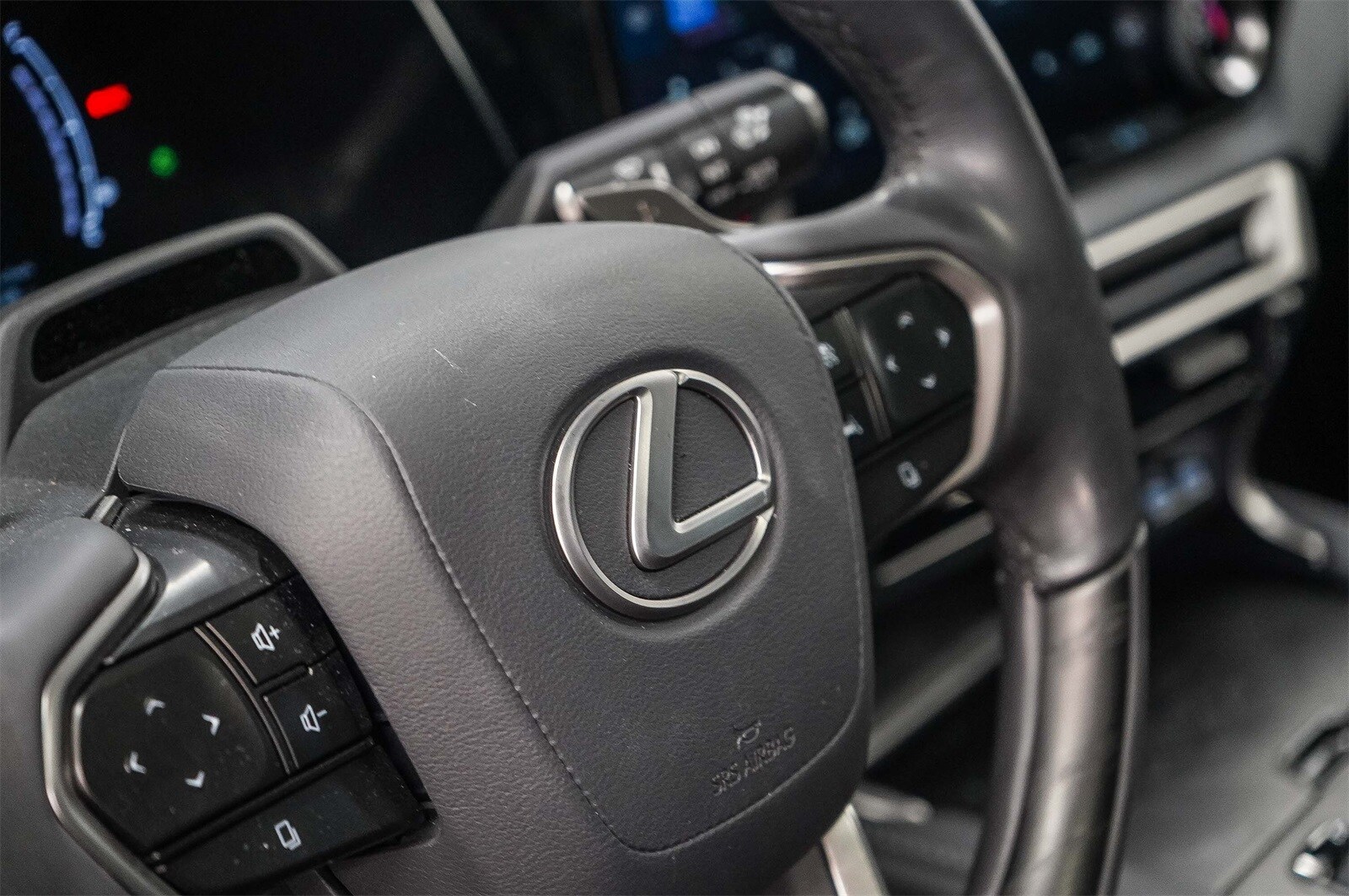 Thumbnail: 2024 Lexus RX - 21