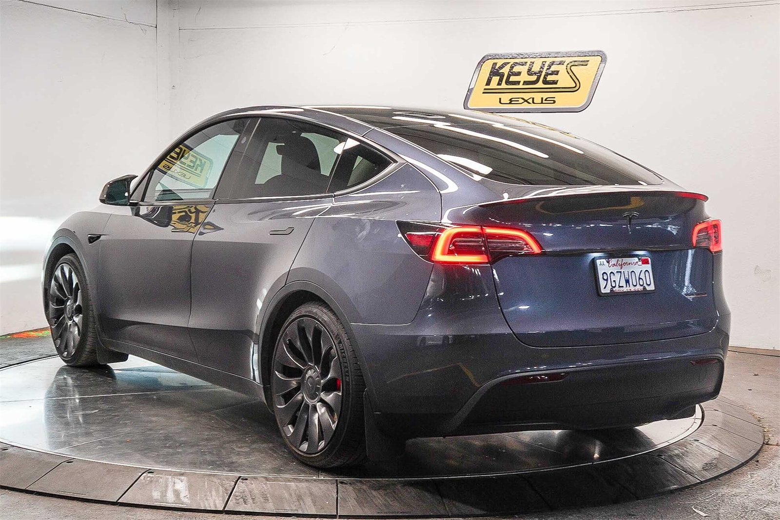 Thumbnail: 2023 Tesla Model Y - 5