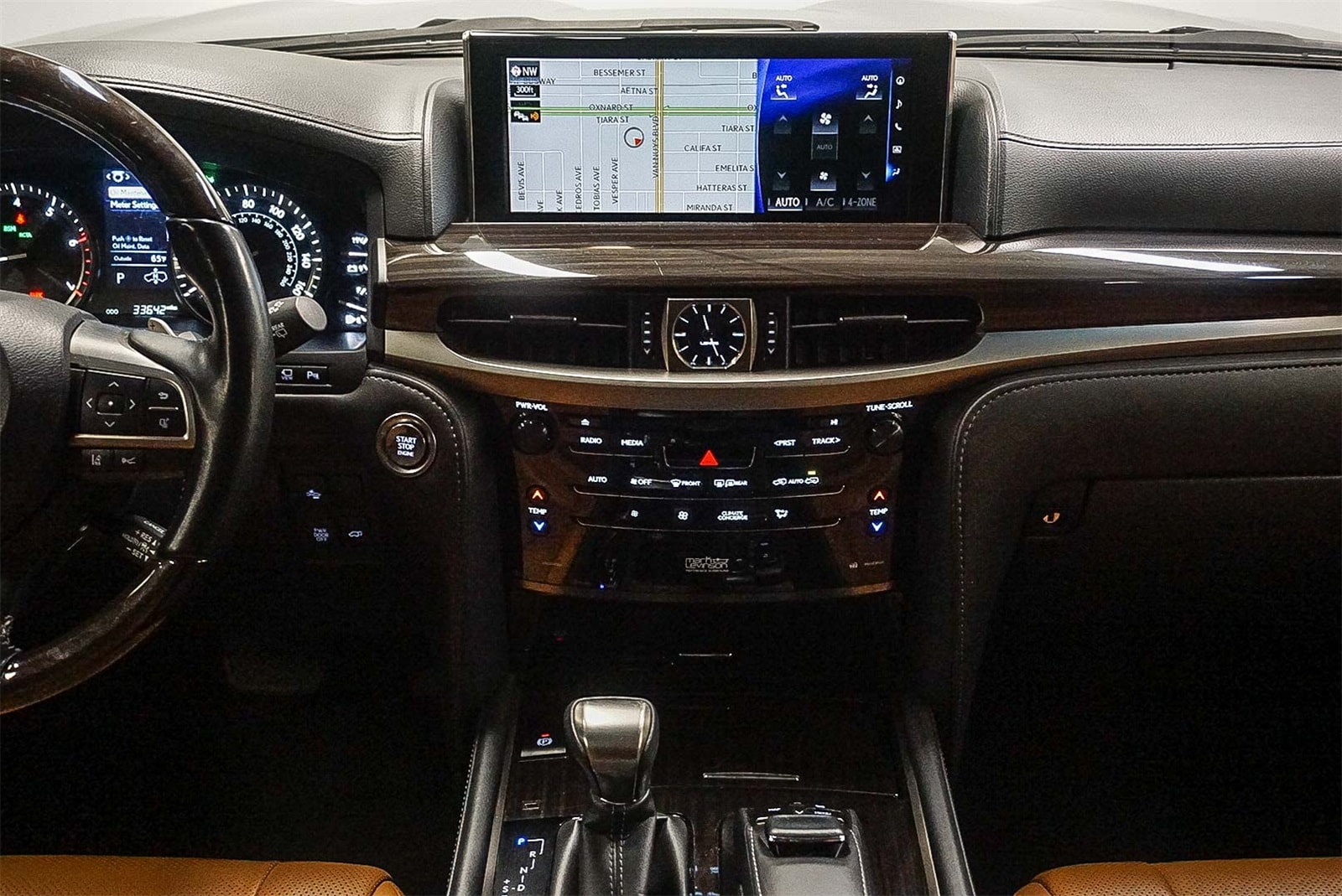 Thumbnail: 2021 Lexus LX - 14