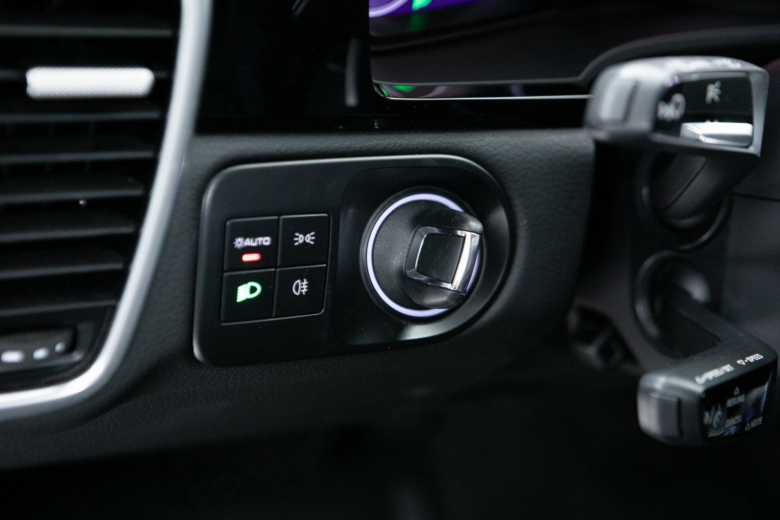 Thumbnail: 2022 Porsche Cayenne - 20