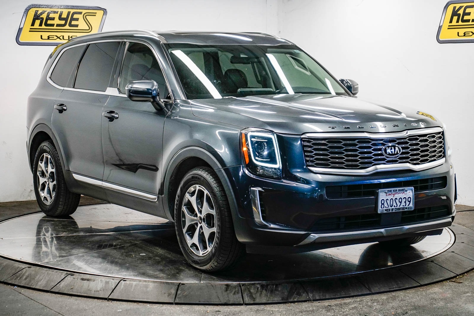 Thumbnail: 2021 Kia Telluride - 5