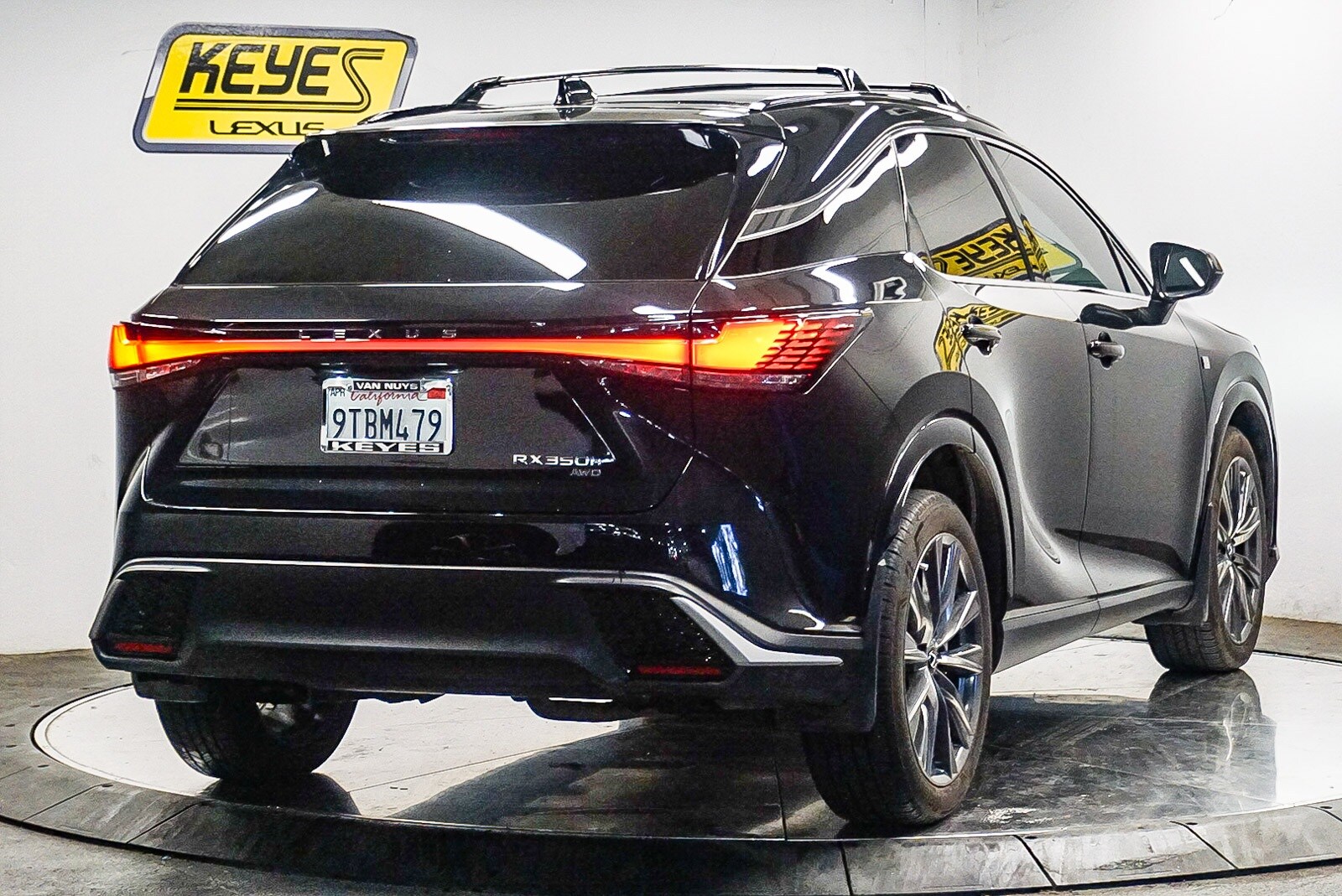 2025 Lexus RX 350h F SPORT photo 4