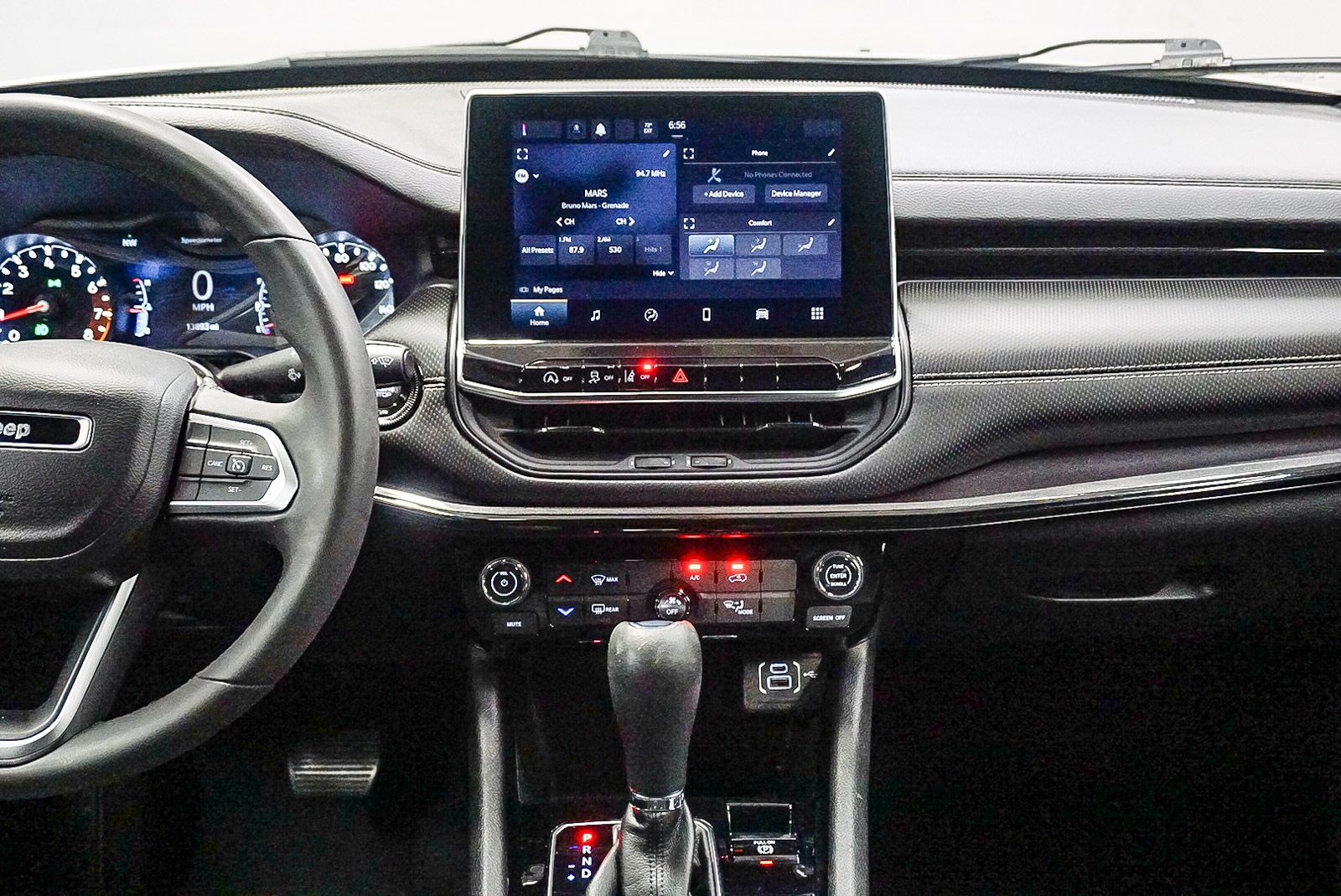 Thumbnail: 2023 Jeep Compass - 12