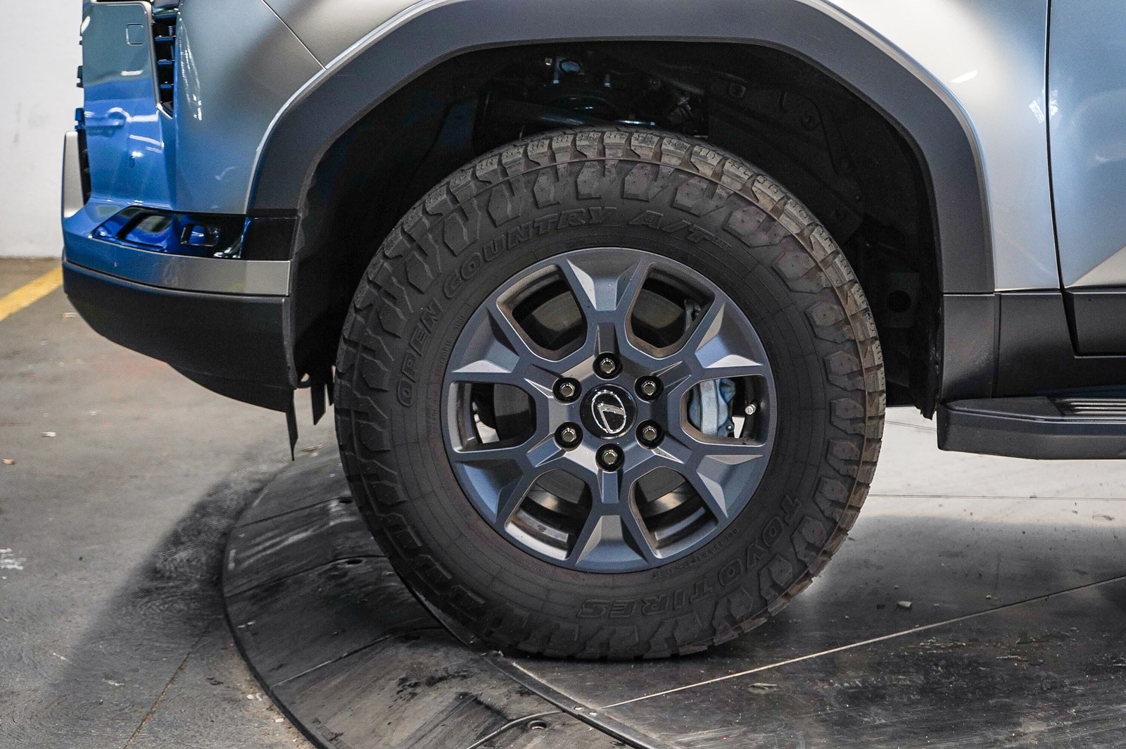 Thumbnail: 2025 Lexus GX - 9