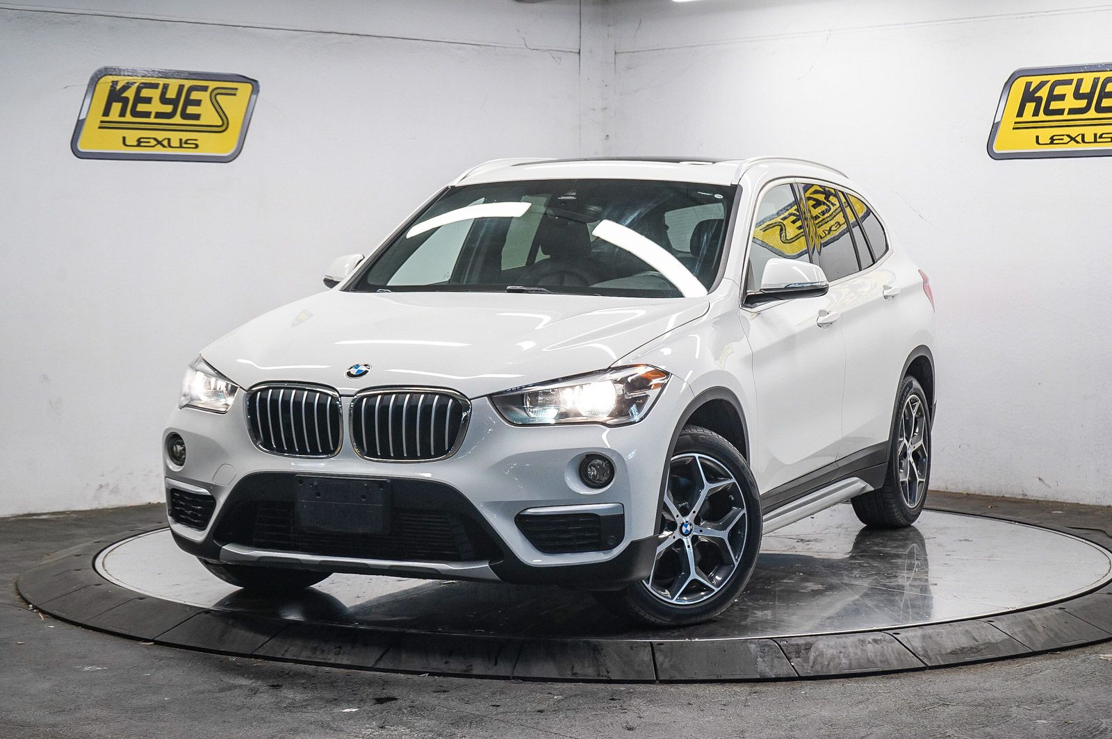 2019 BMW X1 sDrive28i -
                  Van Nuys, CA