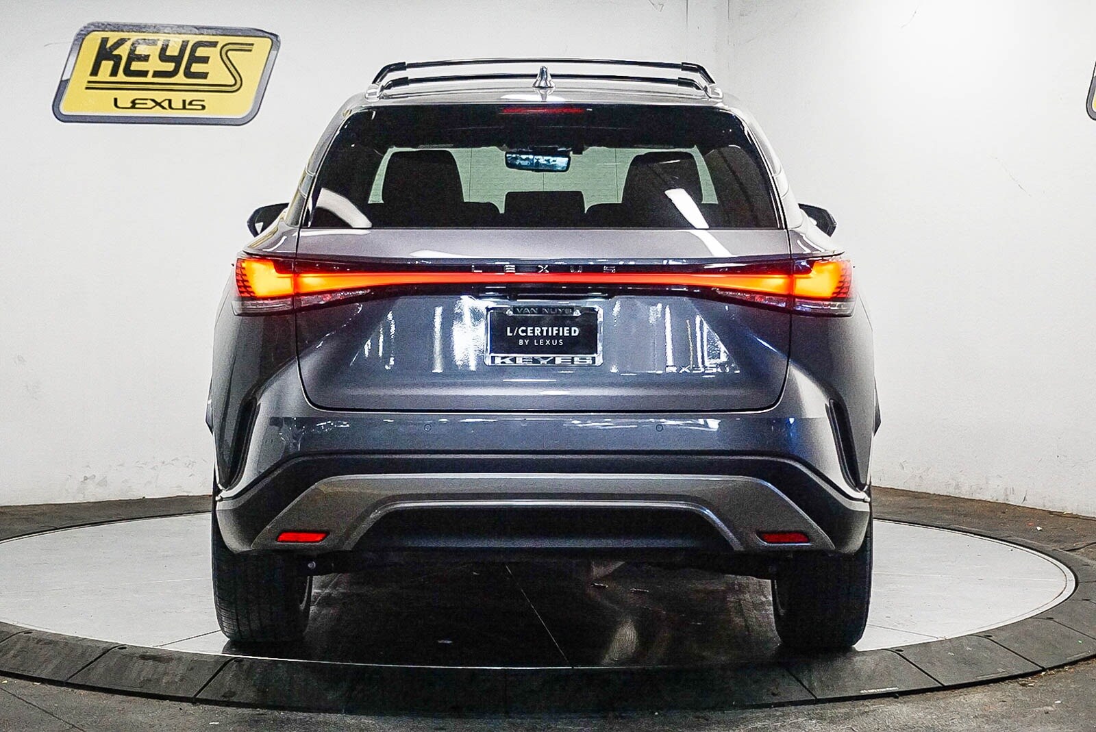 2023 Lexus RX 350 Premium photo 2