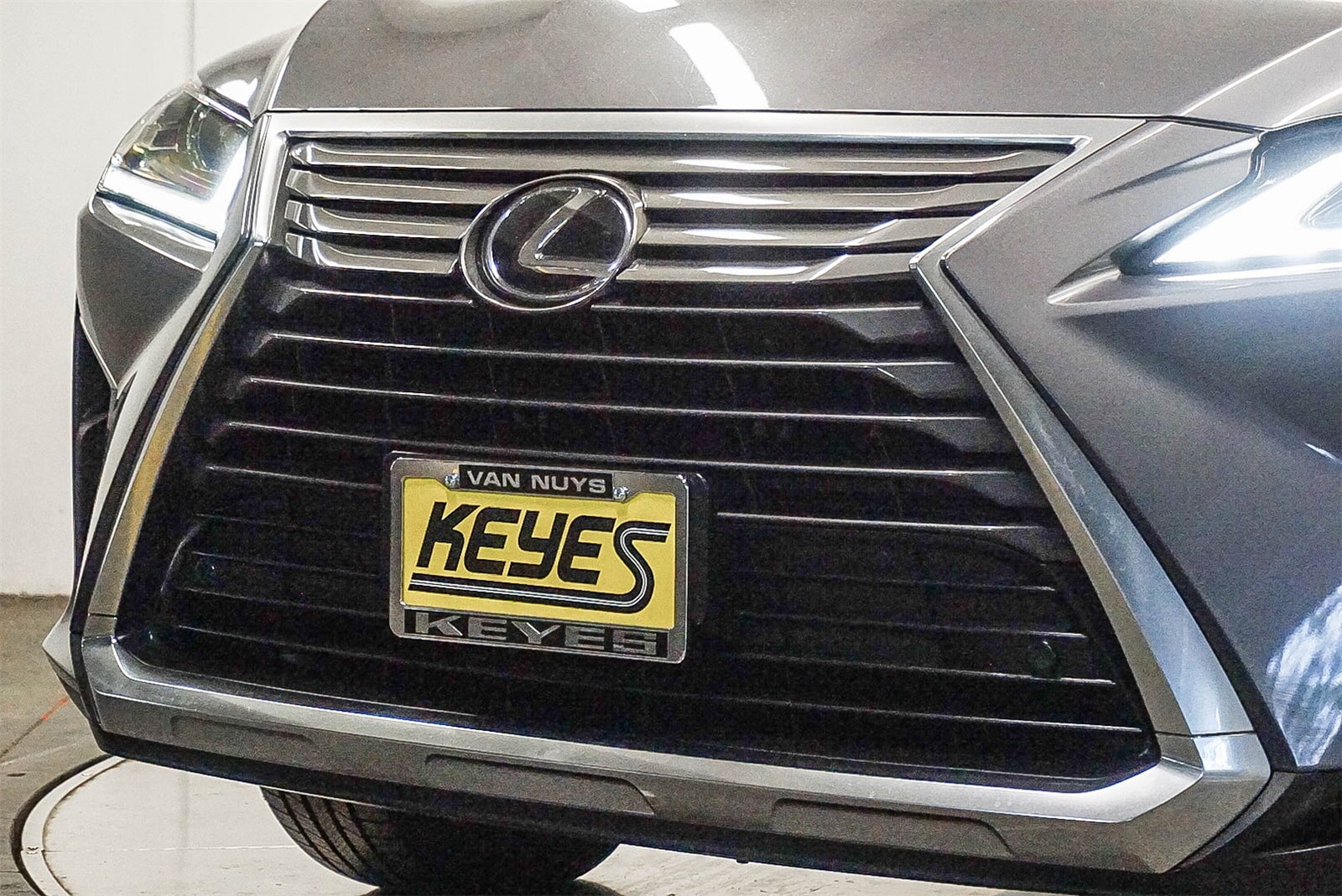 Thumbnail: 2016 Lexus RX - 8