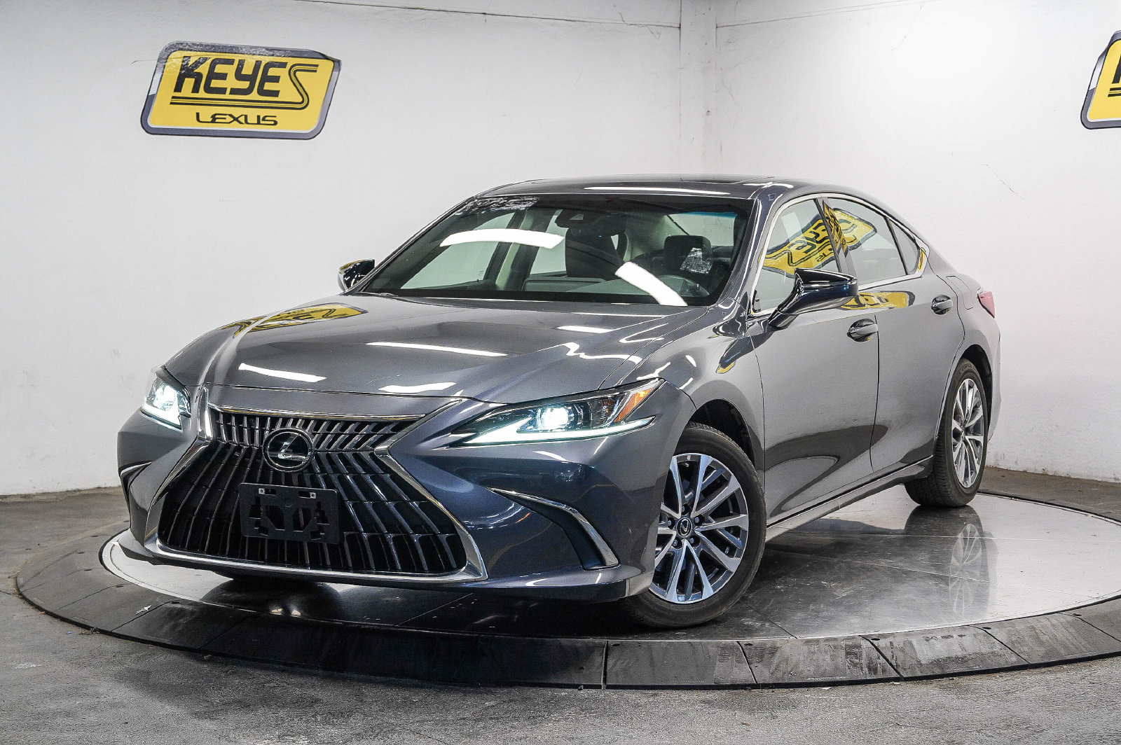 2025 Lexus ES 350