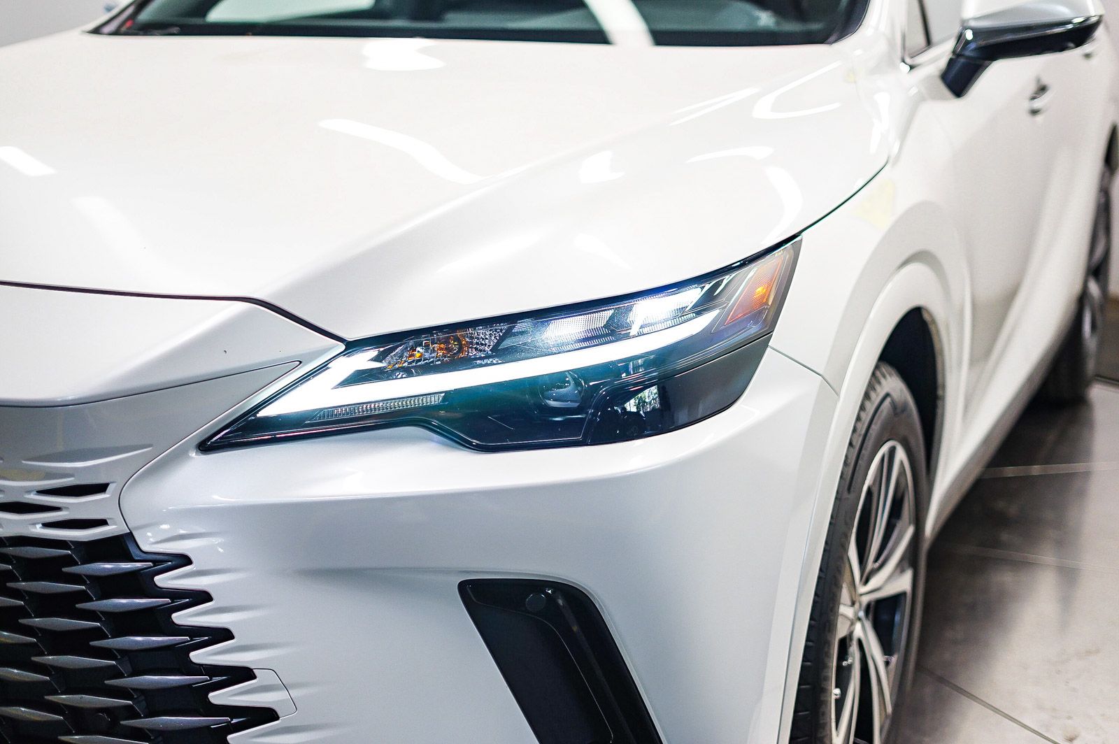 Thumbnail: 2024 Lexus RX - 7