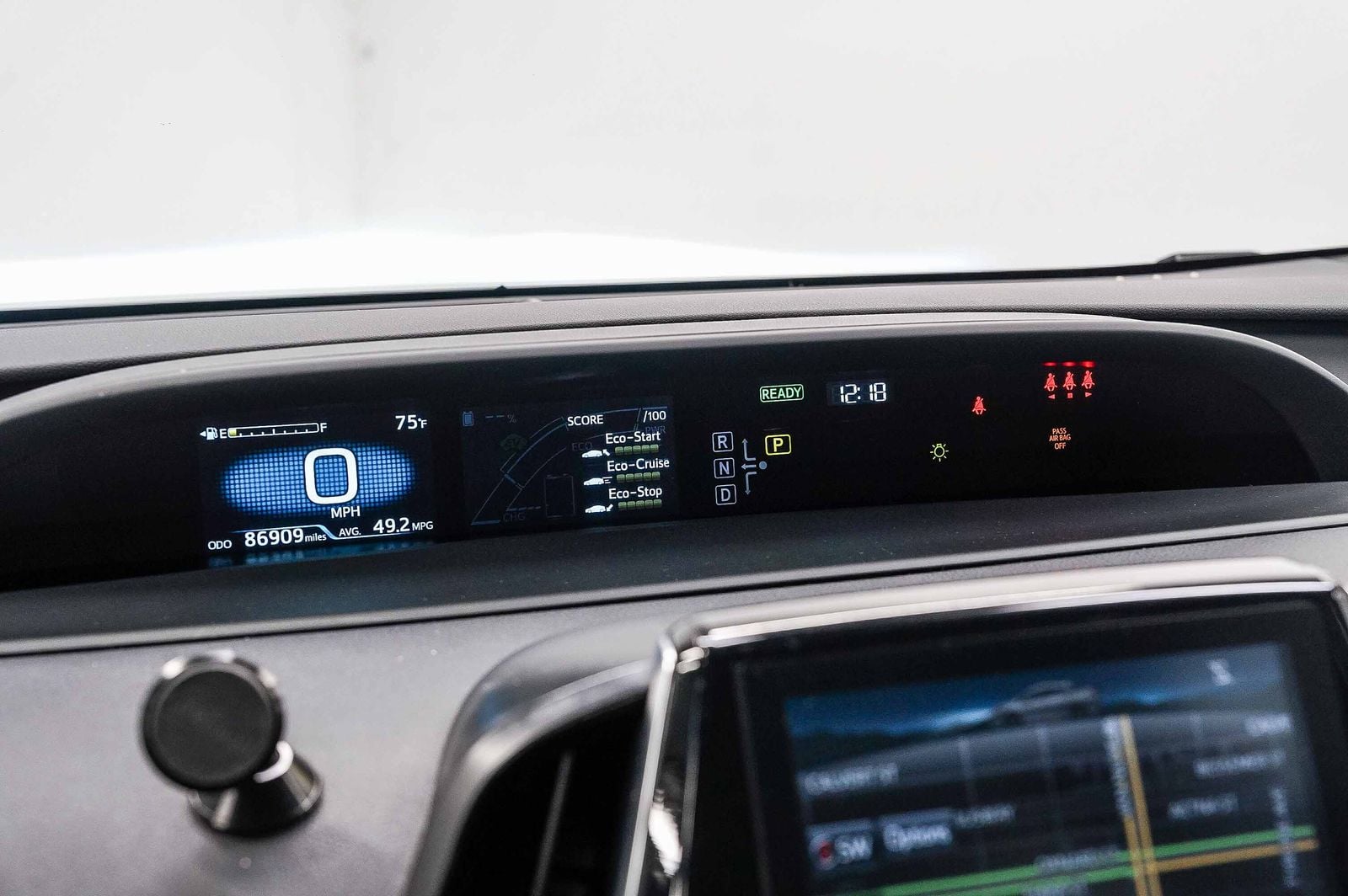 Thumbnail: 2021 Toyota Prius Prime - 24