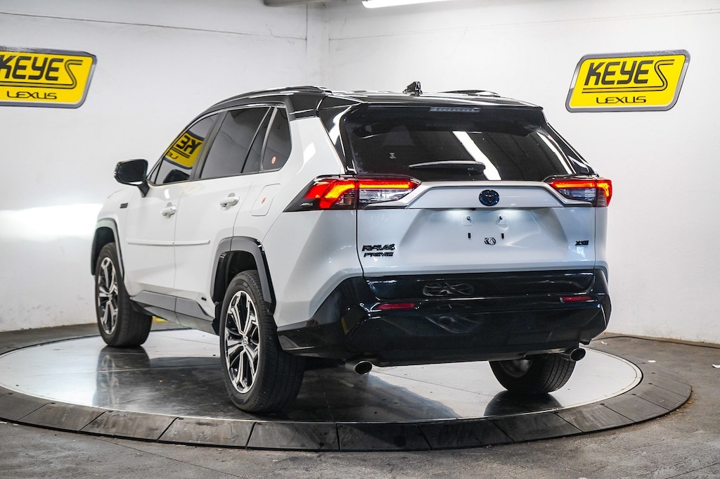 Used 2024 Toyota RAV4 Prime XSE SUV