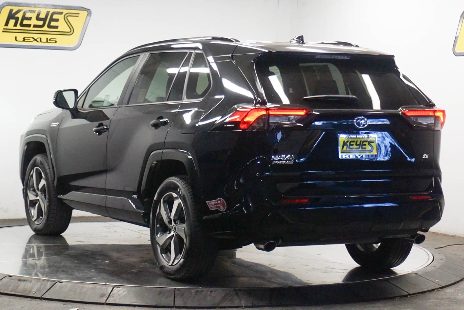 Thumbnail: 2024 Toyota RAV4 - 2