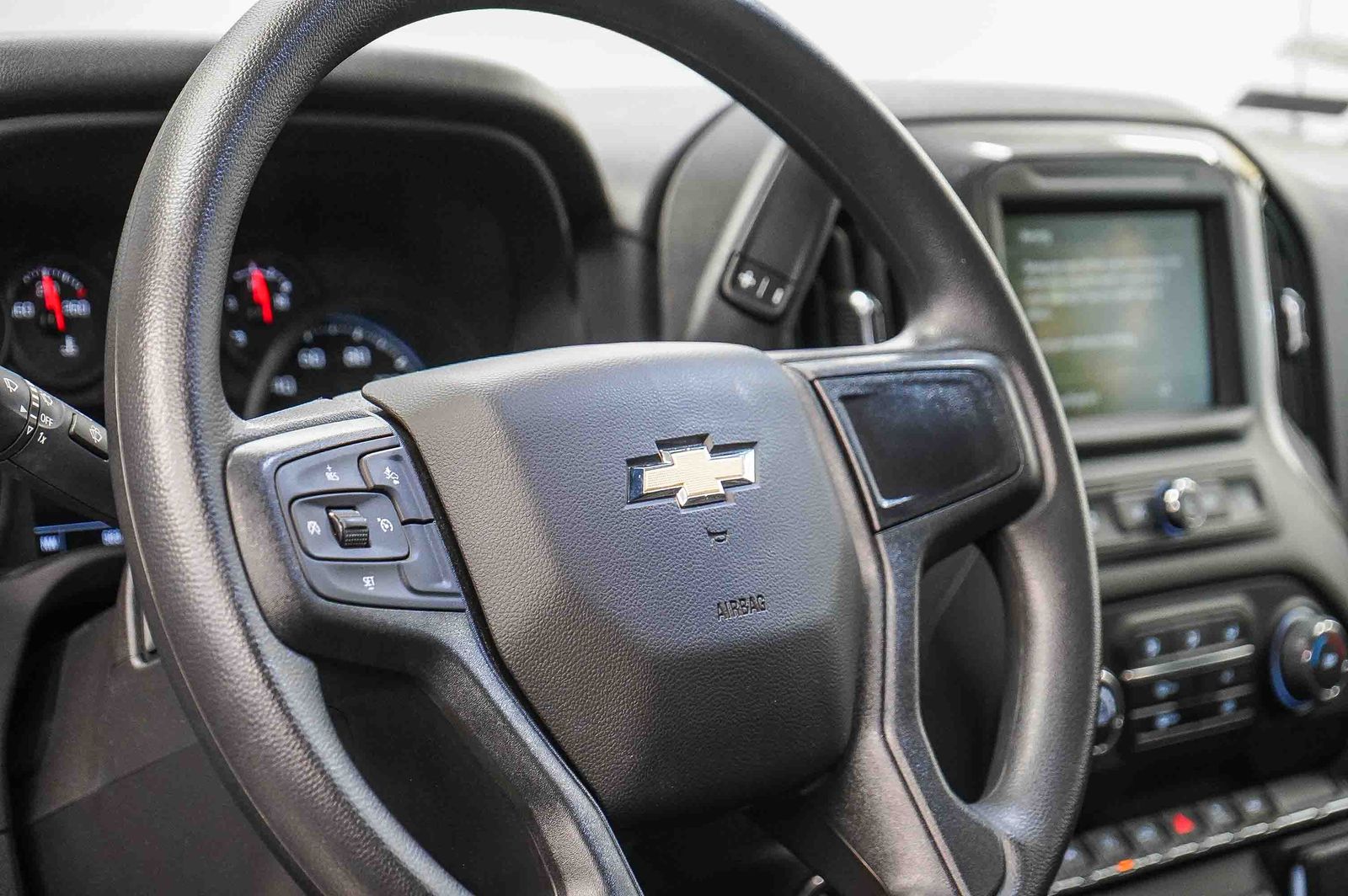 Thumbnail: 2026 Chevrolet Silverado 1500 - 20