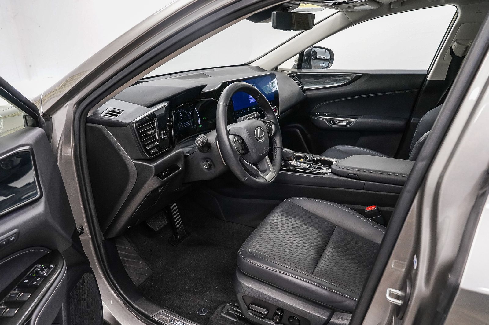 Thumbnail: 2024 Lexus NX - 18