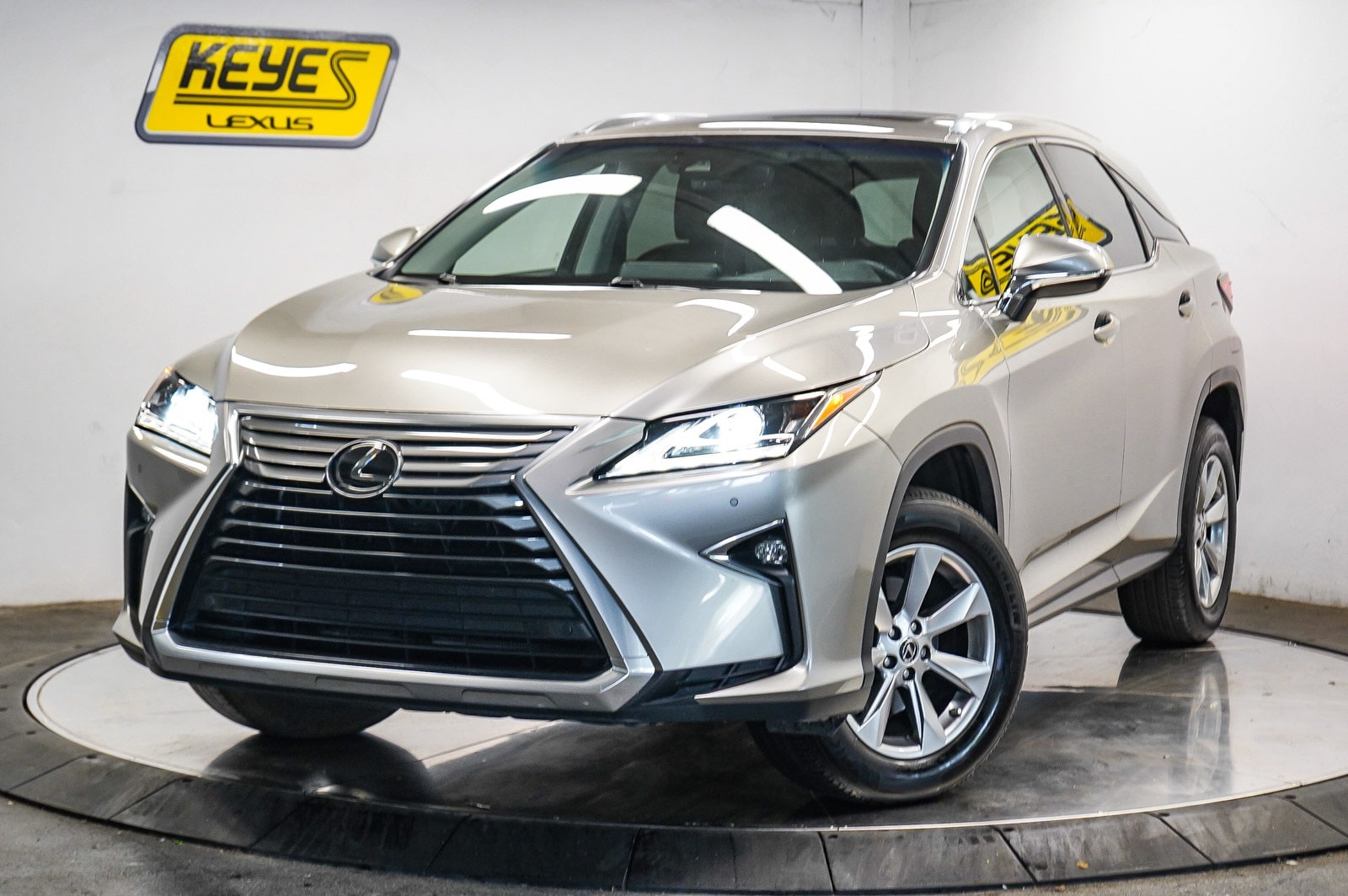 Thumbnail: 2019 Lexus RX - 1
