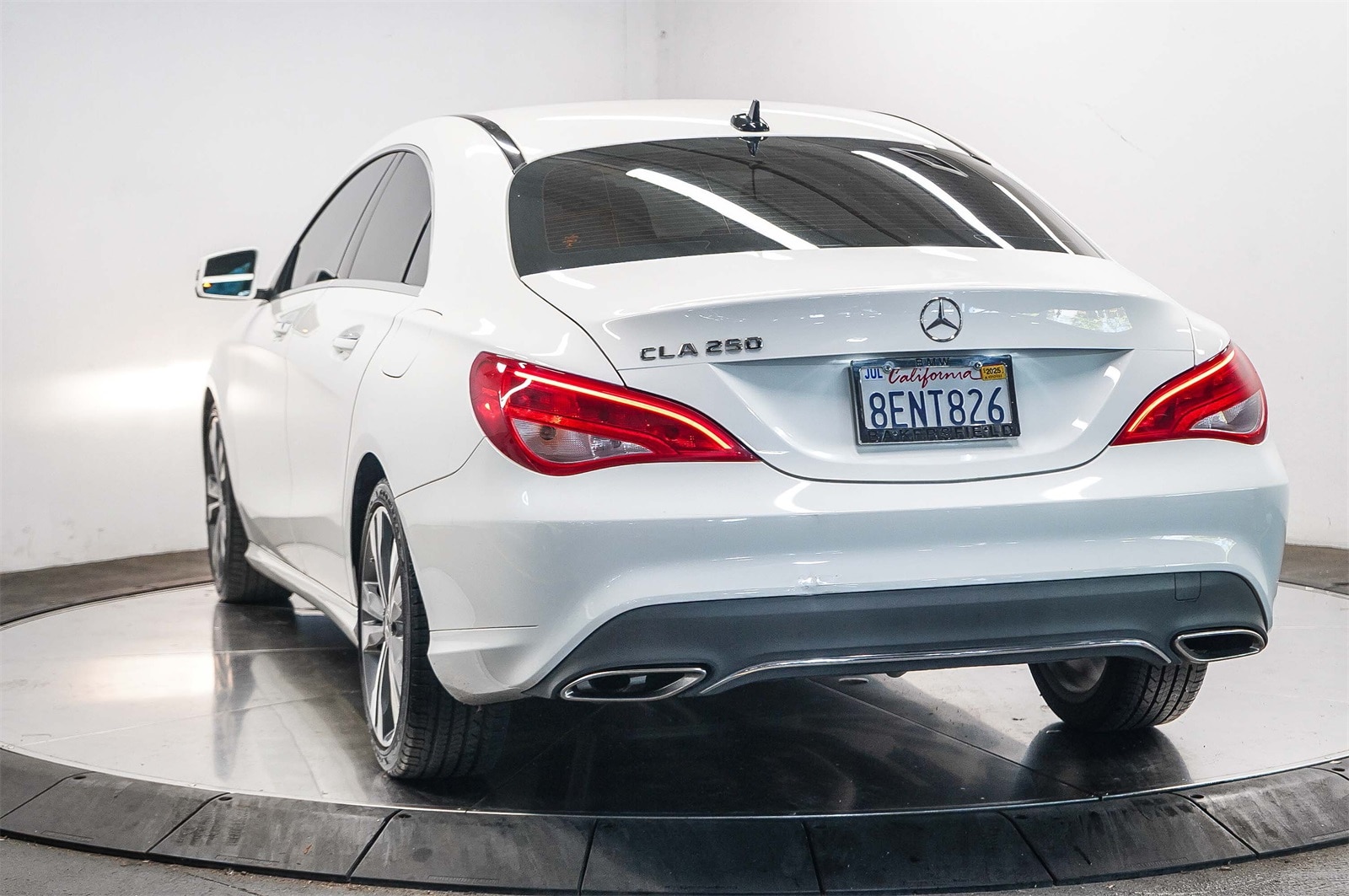 Thumbnail: 2018 Mercedes-Benz CLA - 2