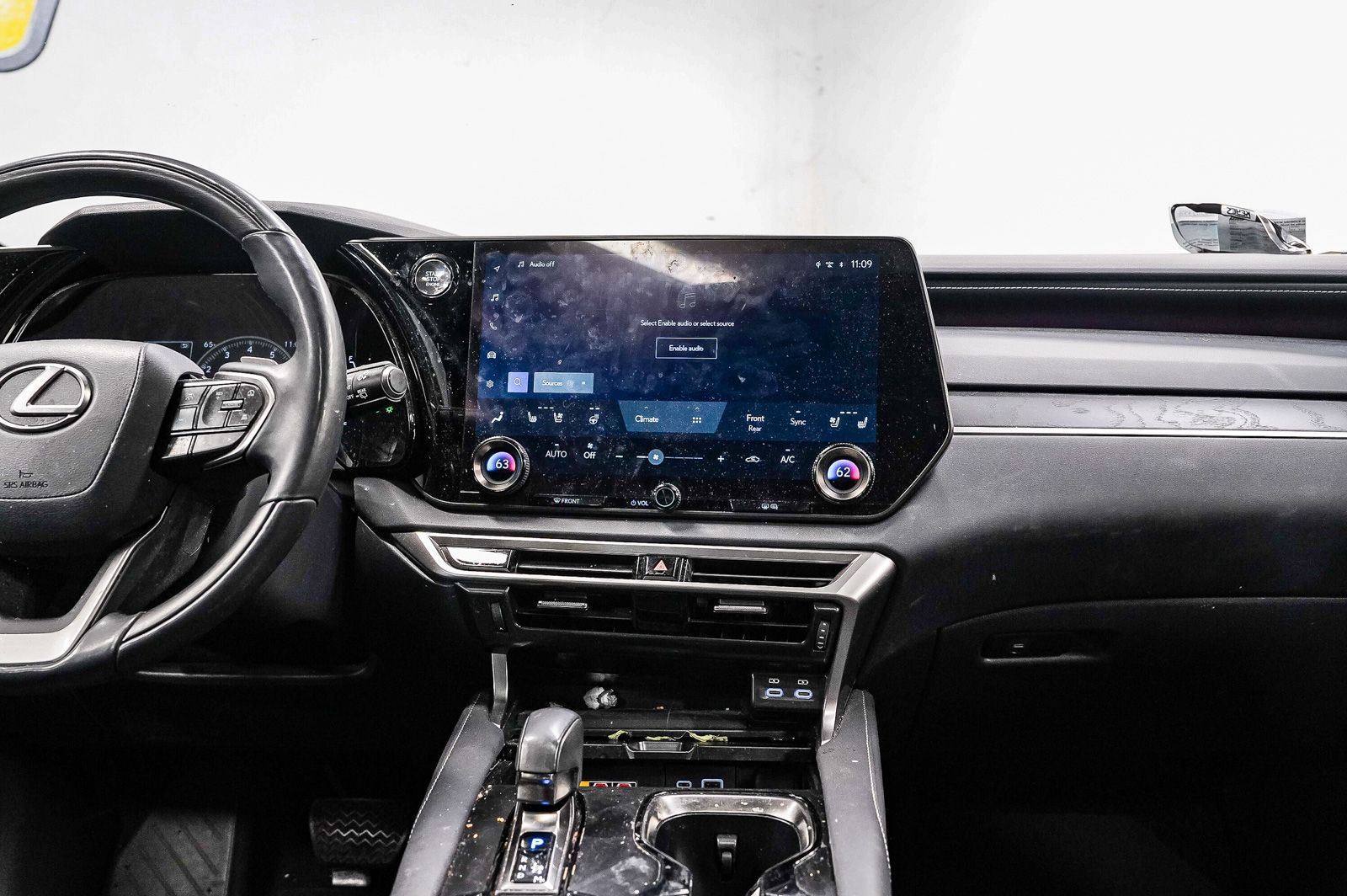 Thumbnail: 2023 Lexus RX - 13
