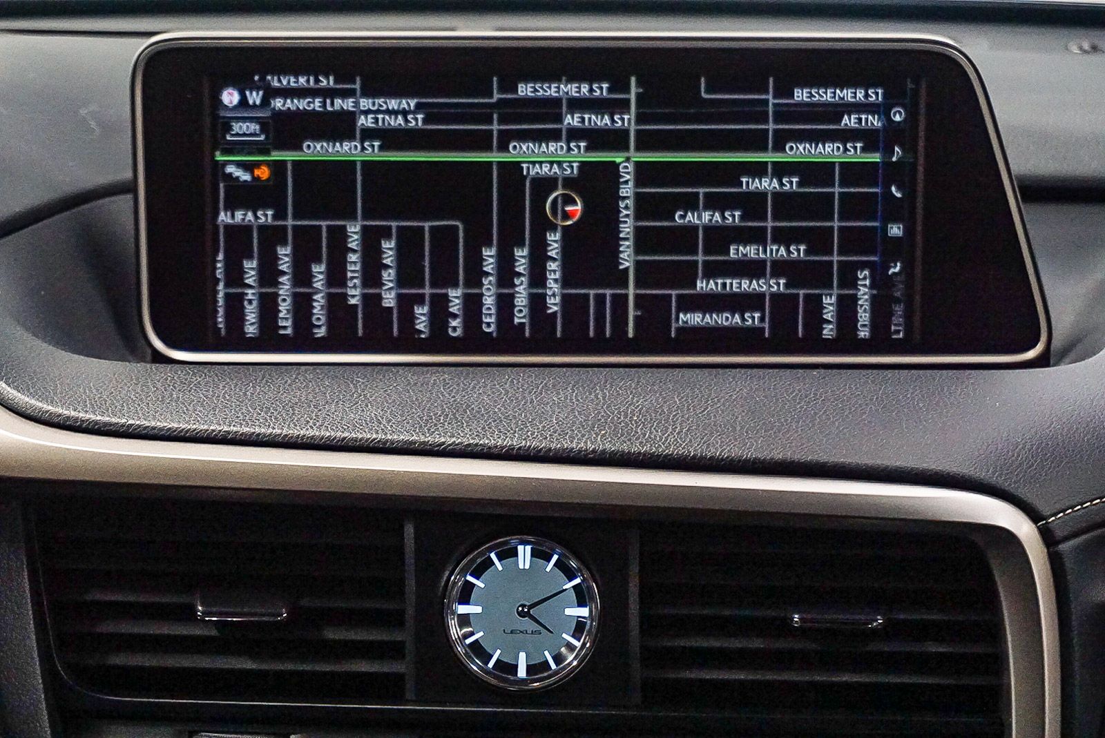 Thumbnail: 2018 Lexus RX - 15