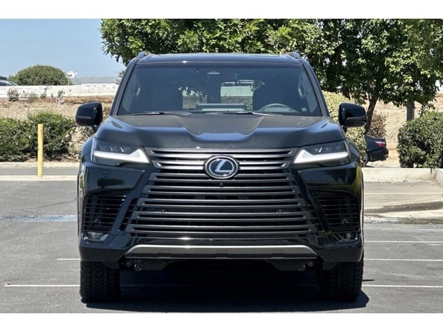 Thumbnail: 2025 Lexus LX - 7