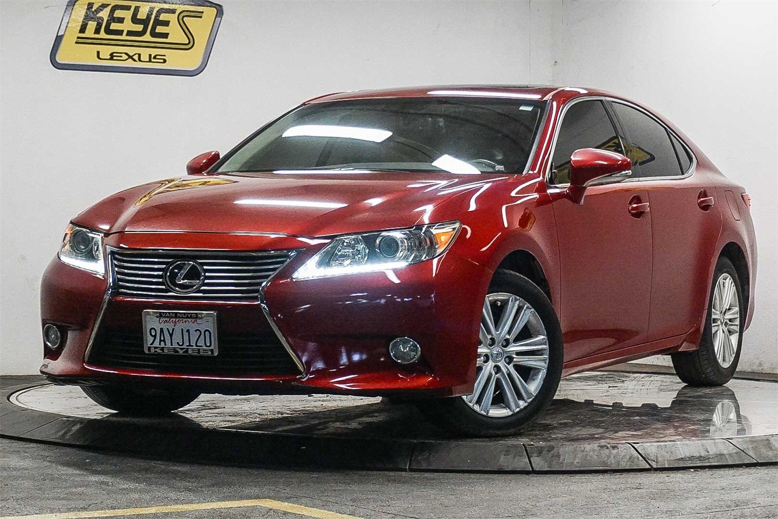 2014 Lexus ES 350 -
                  Van Nuys, CA