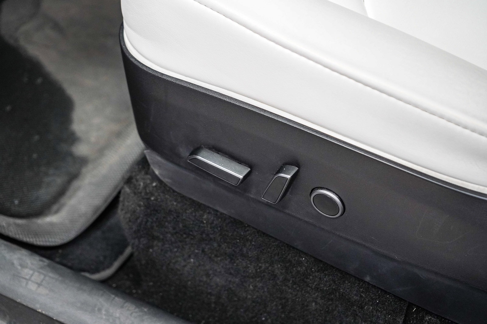 Thumbnail: 2022 Tesla Model Y - 22