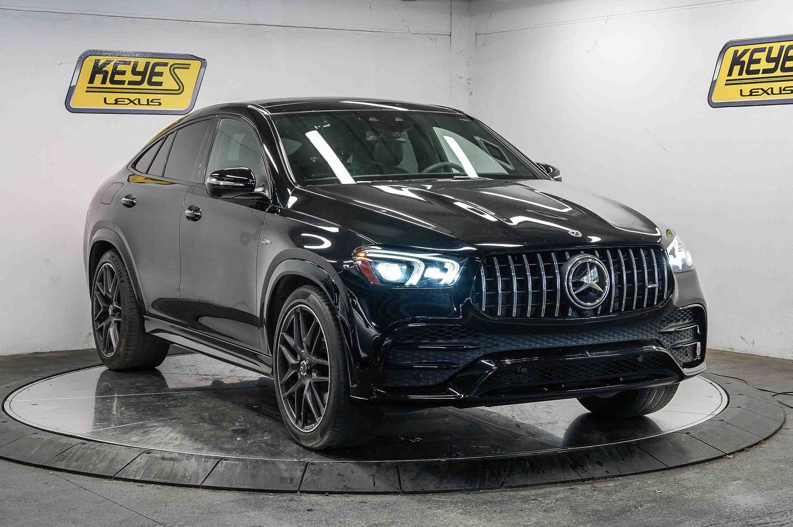 Thumbnail: 2022 Mercedes-Benz GLE - 4