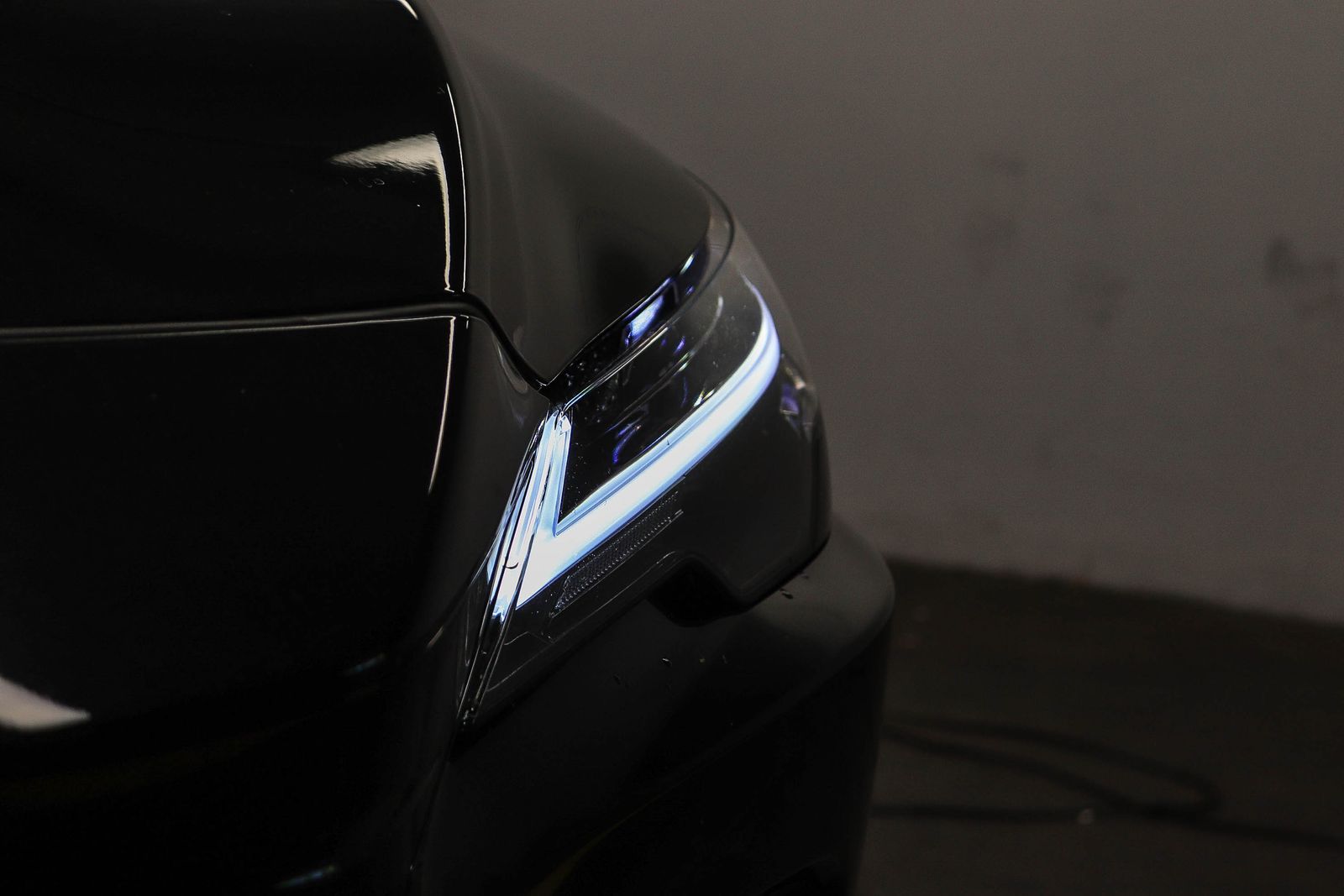 Thumbnail: 2025 Lexus RX - 6