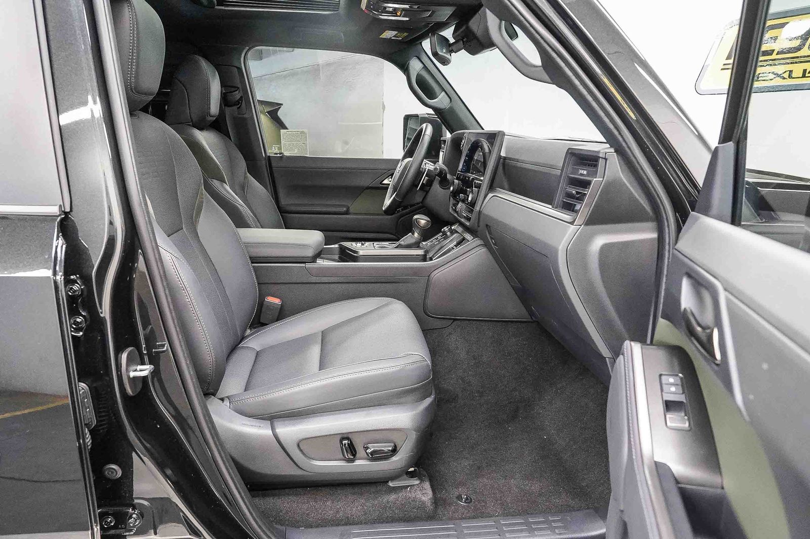 Thumbnail: 2026 Lexus GX - 17