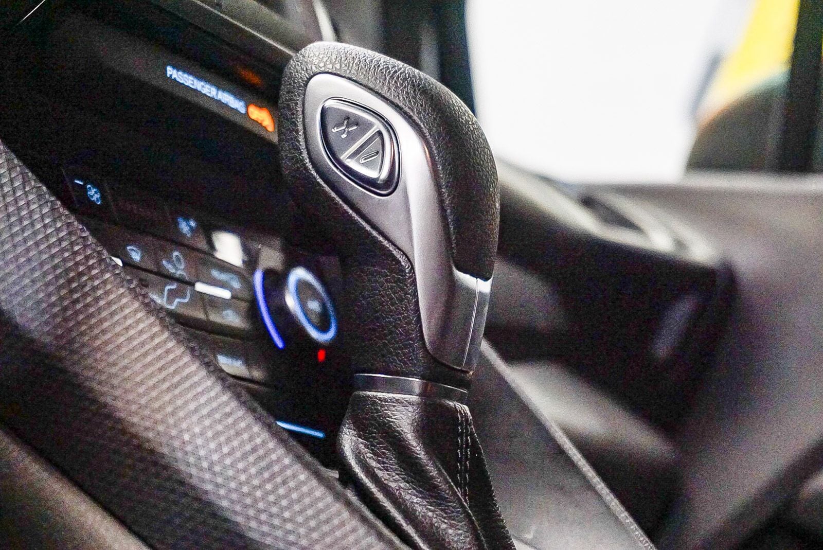 Thumbnail: 2022 Ford Transit Series - 20