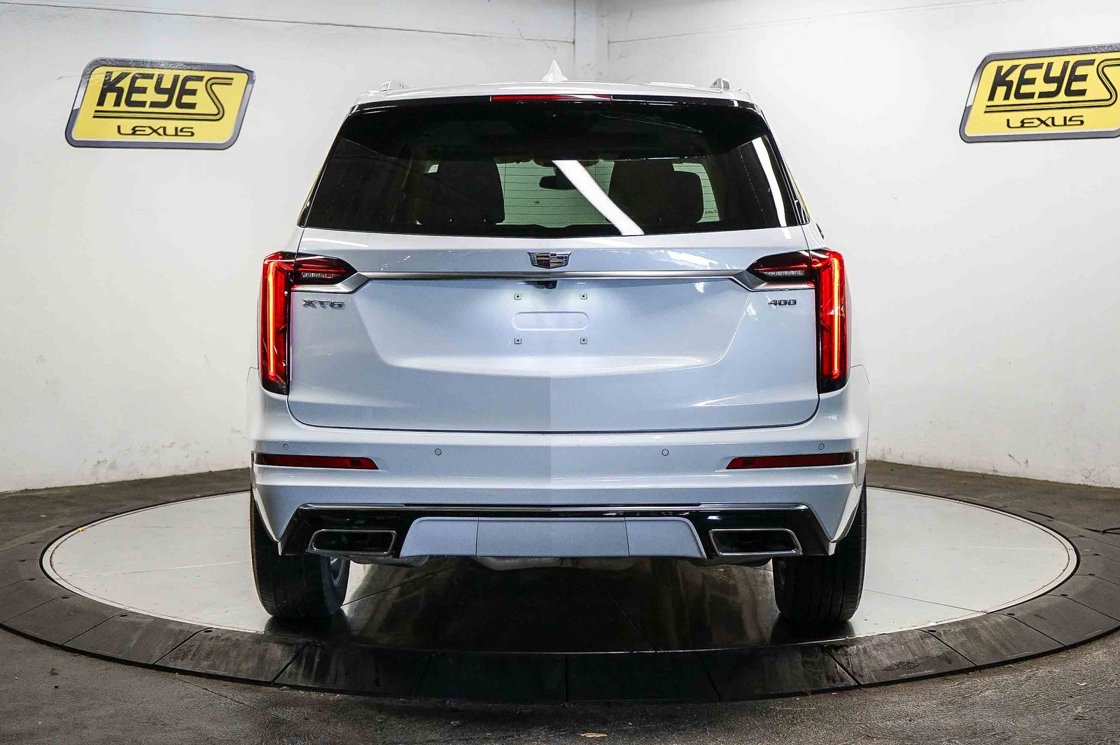 Thumbnail: 2024 Cadillac XT6 - 2