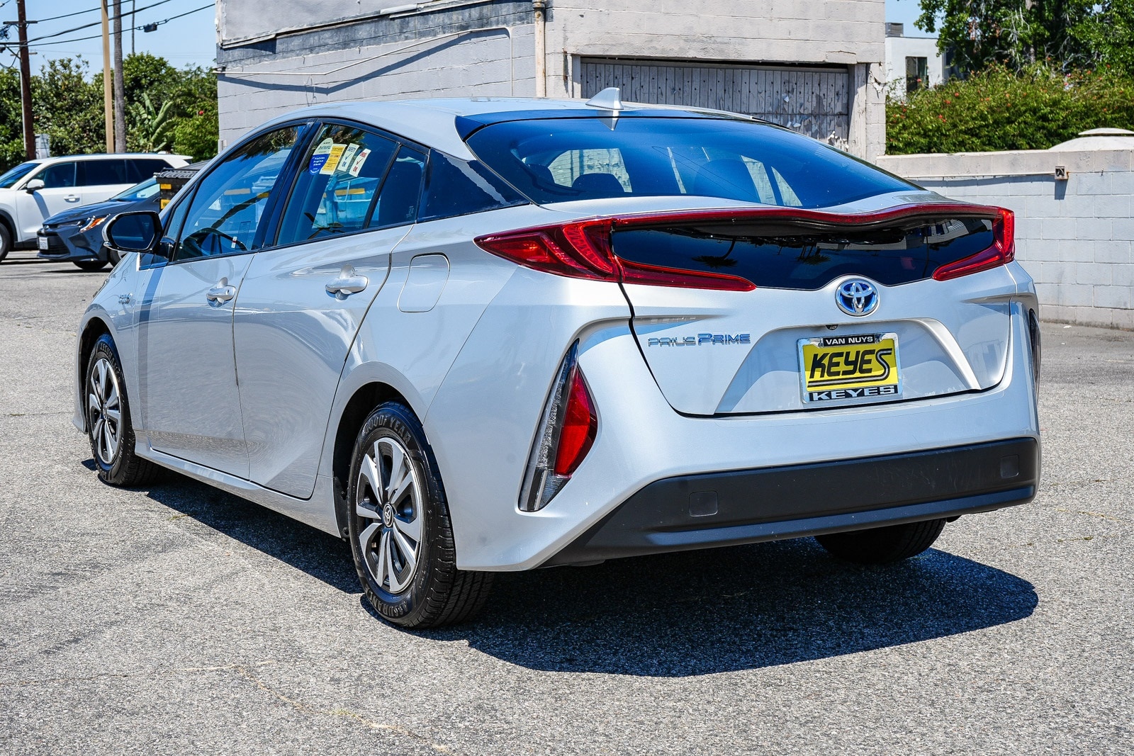 Thumbnail: 2017 Toyota Prius Prime - 2
