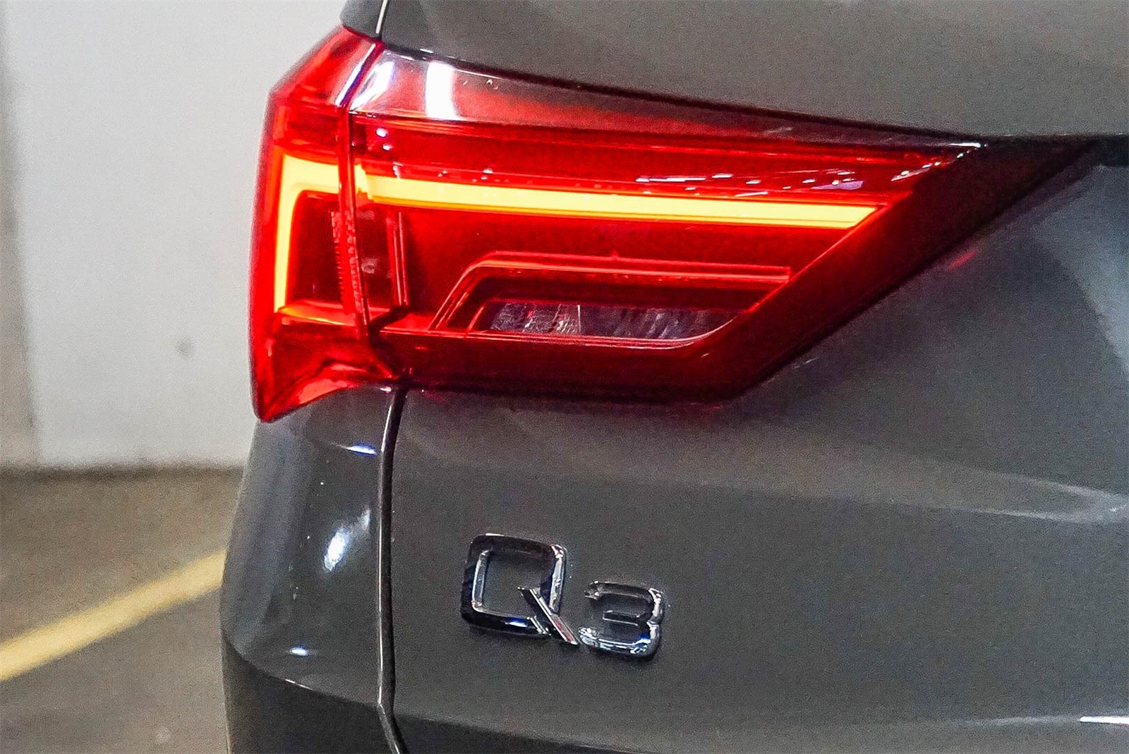 Thumbnail: 2020 Audi Q3 - 11