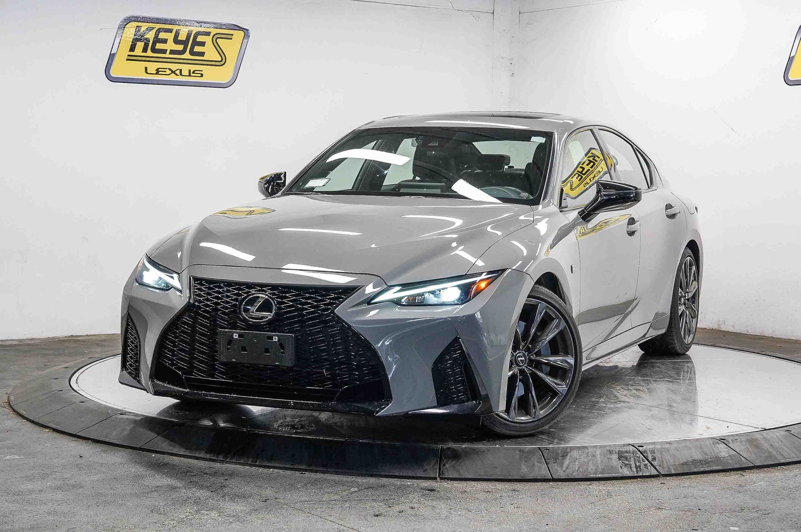 2025 Lexus IS 350's photo