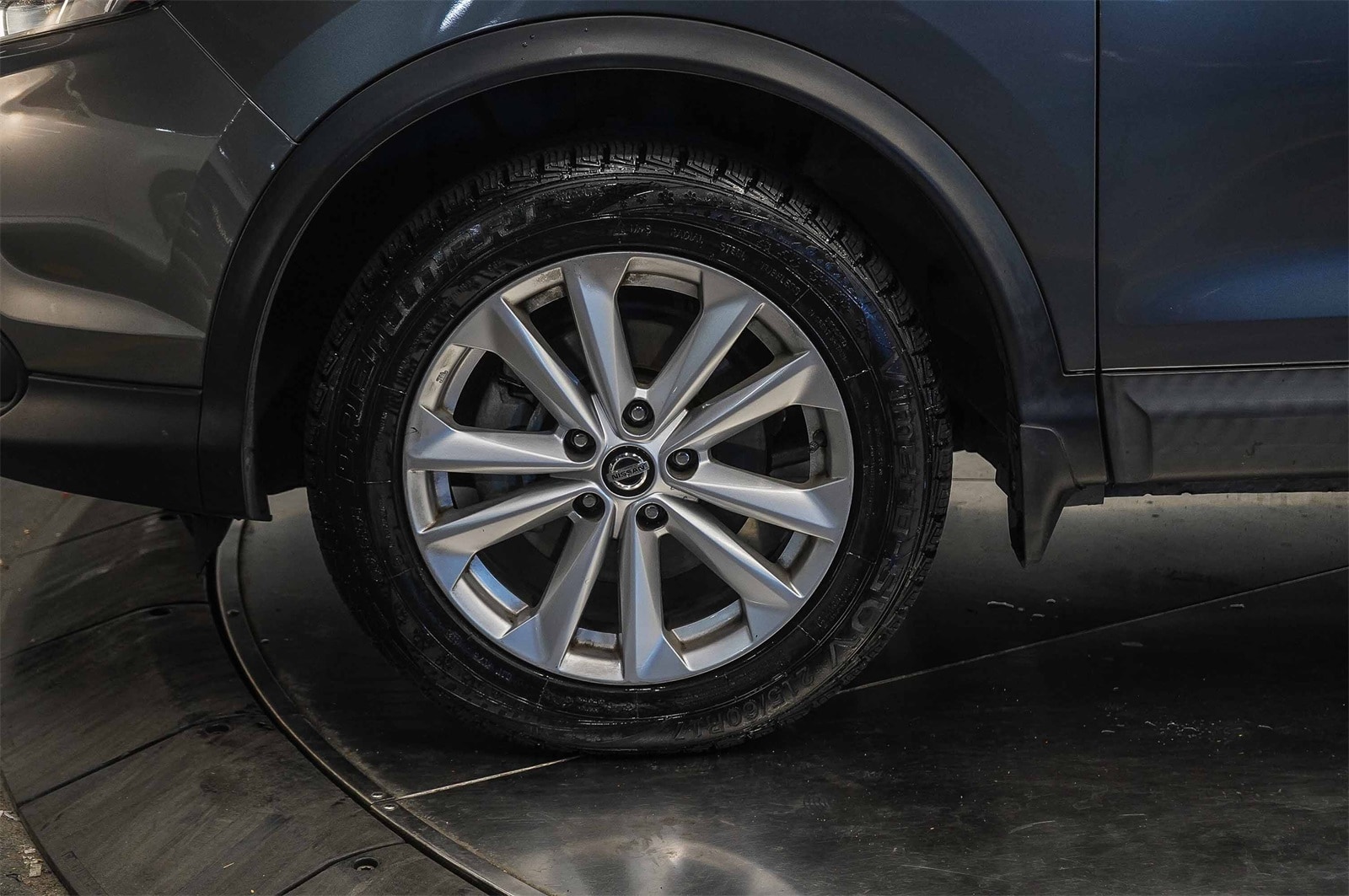 Thumbnail: 2019 Nissan Rogue Sport - 9