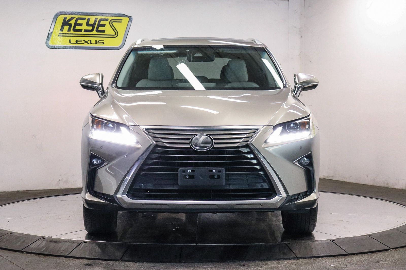 Thumbnail: 2017 Lexus RX - 6
