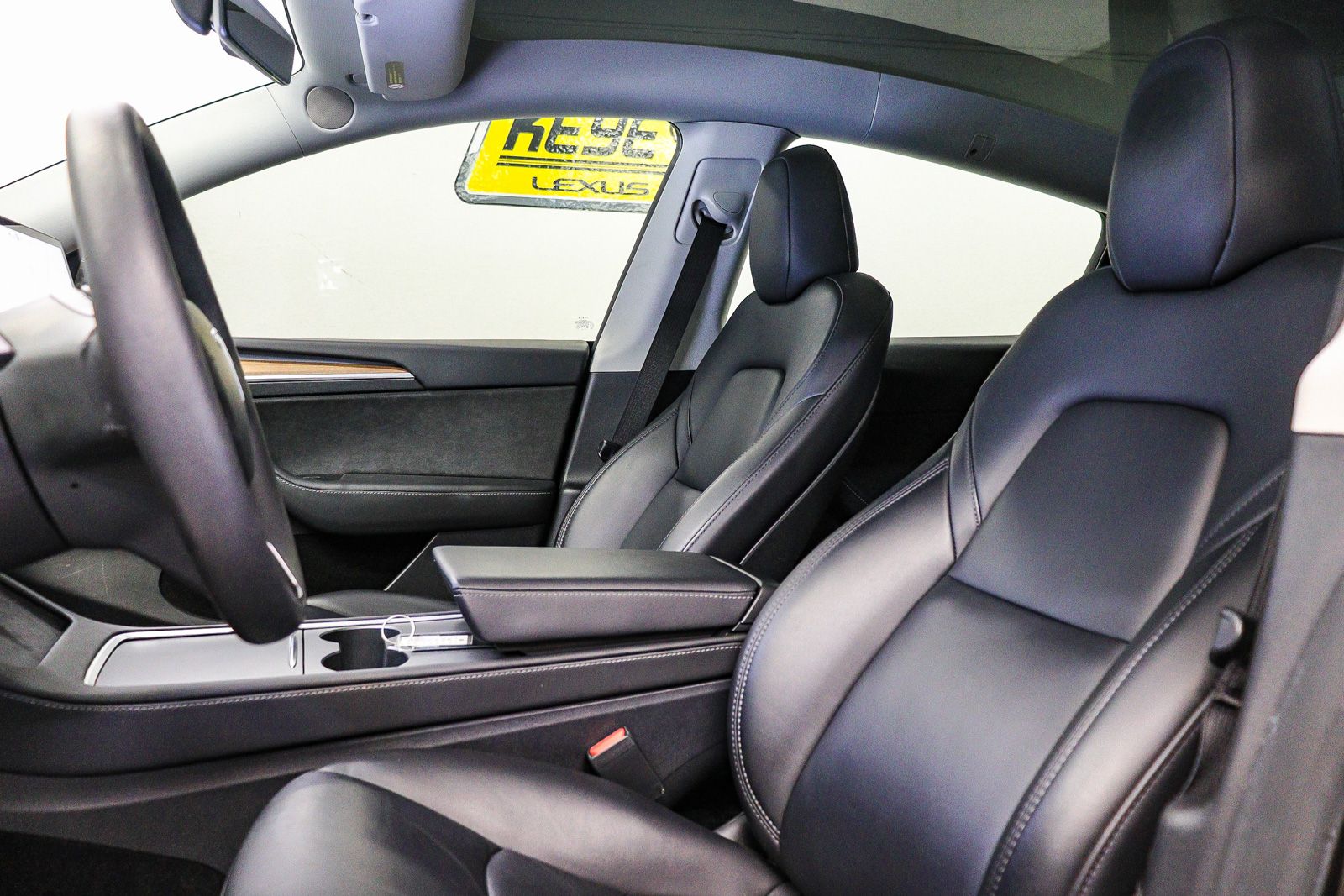 2024 Tesla Model Y Long Range - Photo 17