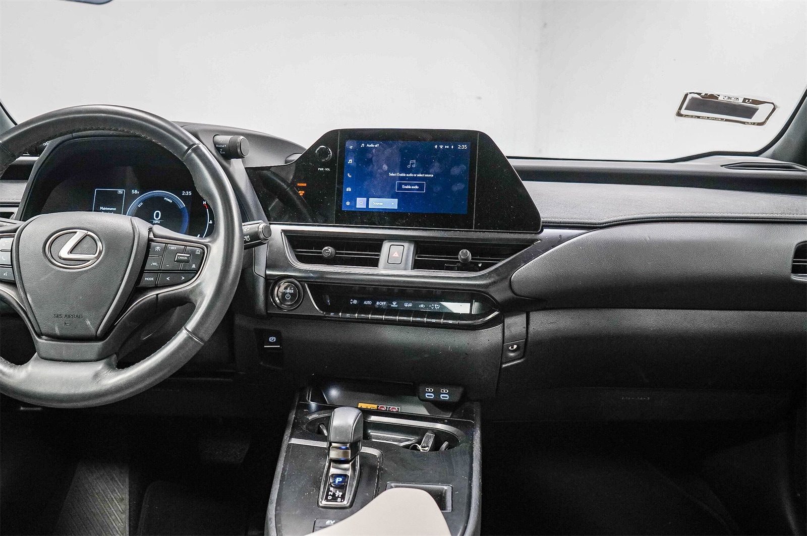 Thumbnail: 2025 Lexus UX - 13